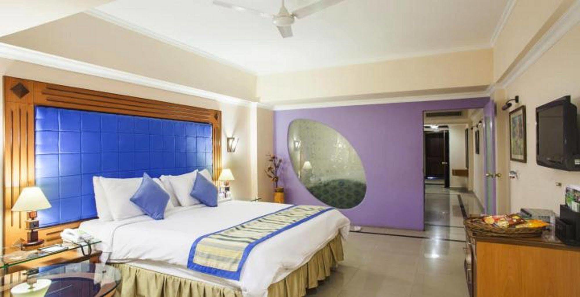 Hotel Swosti Premium Bhubaneswar Zewnętrze zdjęcie