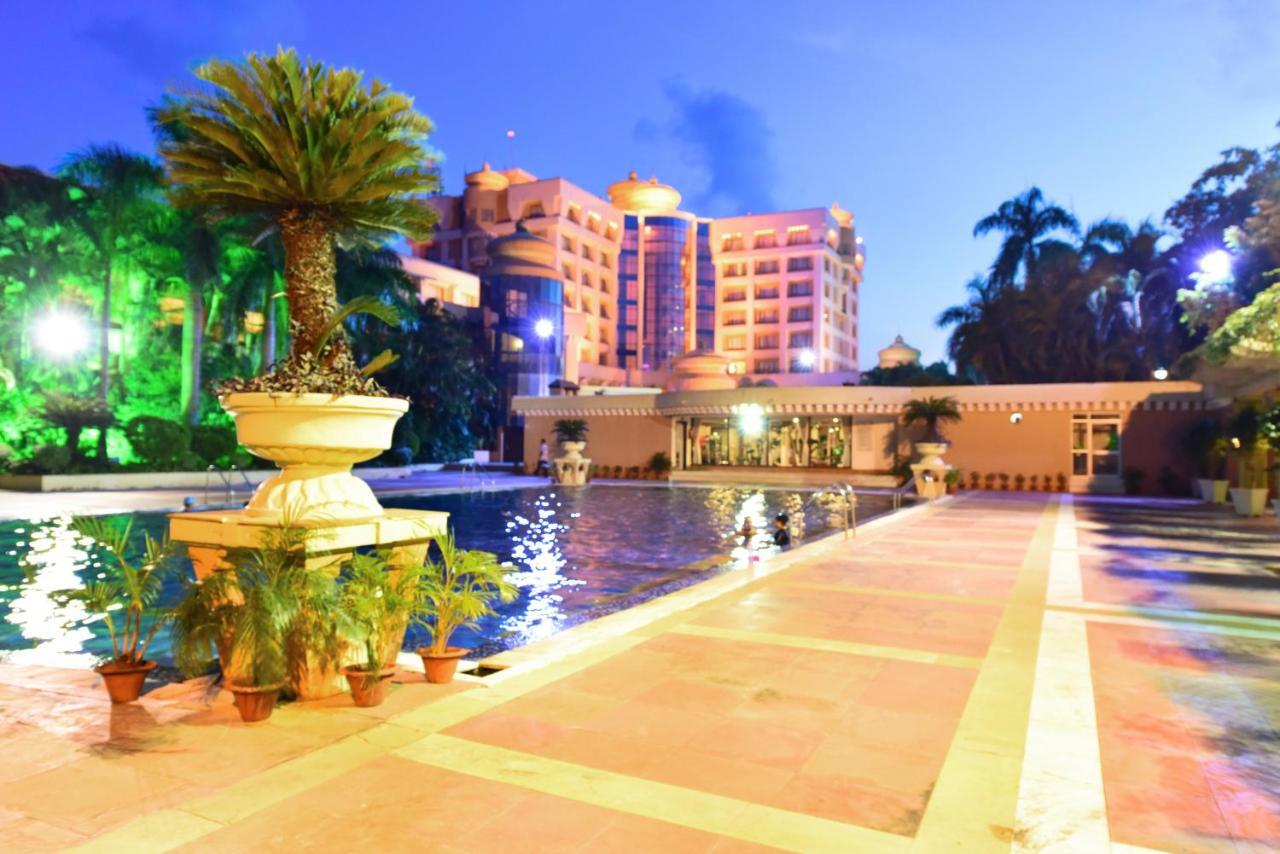 Hotel Swosti Premium Bhubaneswar Zewnętrze zdjęcie